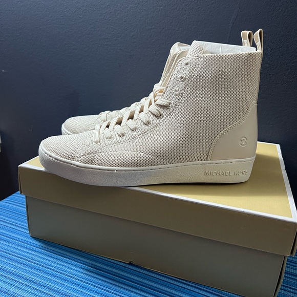 Michael Kors EDIE KNIT High Top Sneakers - Women’s Size 7.5, Stylish & Comfortab - Picture 6 of 7